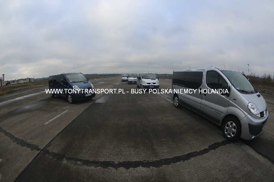 bus do Niemiec Okonek